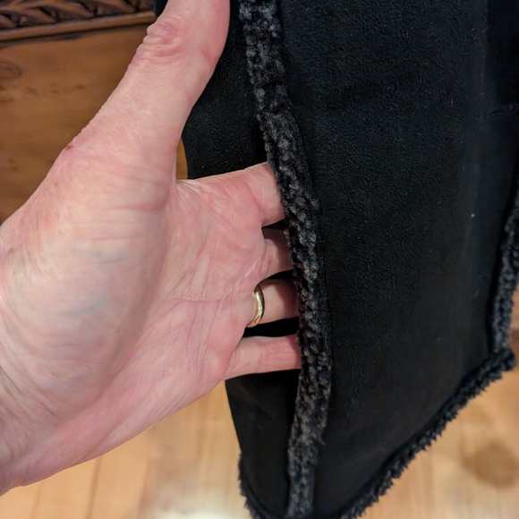 L.L. Bean Charcoal Suede Cloth Sherpa Vest - Picture 3 of 7